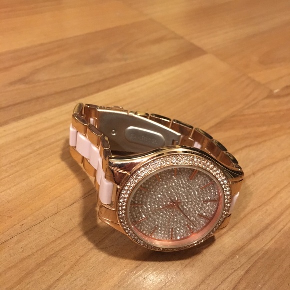 Diamond watch - Picture 5 of 12